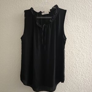 Jon & Anna M black tie front tunic top